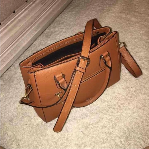 Purse - Picture 2 of 3